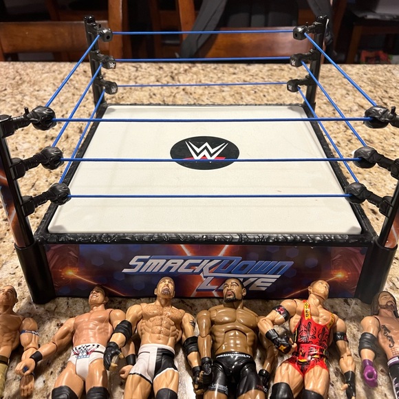 WWE Figures and Ring - Picture 7 of 11